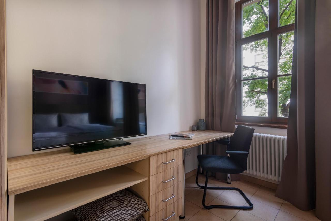 Bohemian Dreams Apartments And Suites By Dwellfort Πράγα Εξωτερικό φωτογραφία