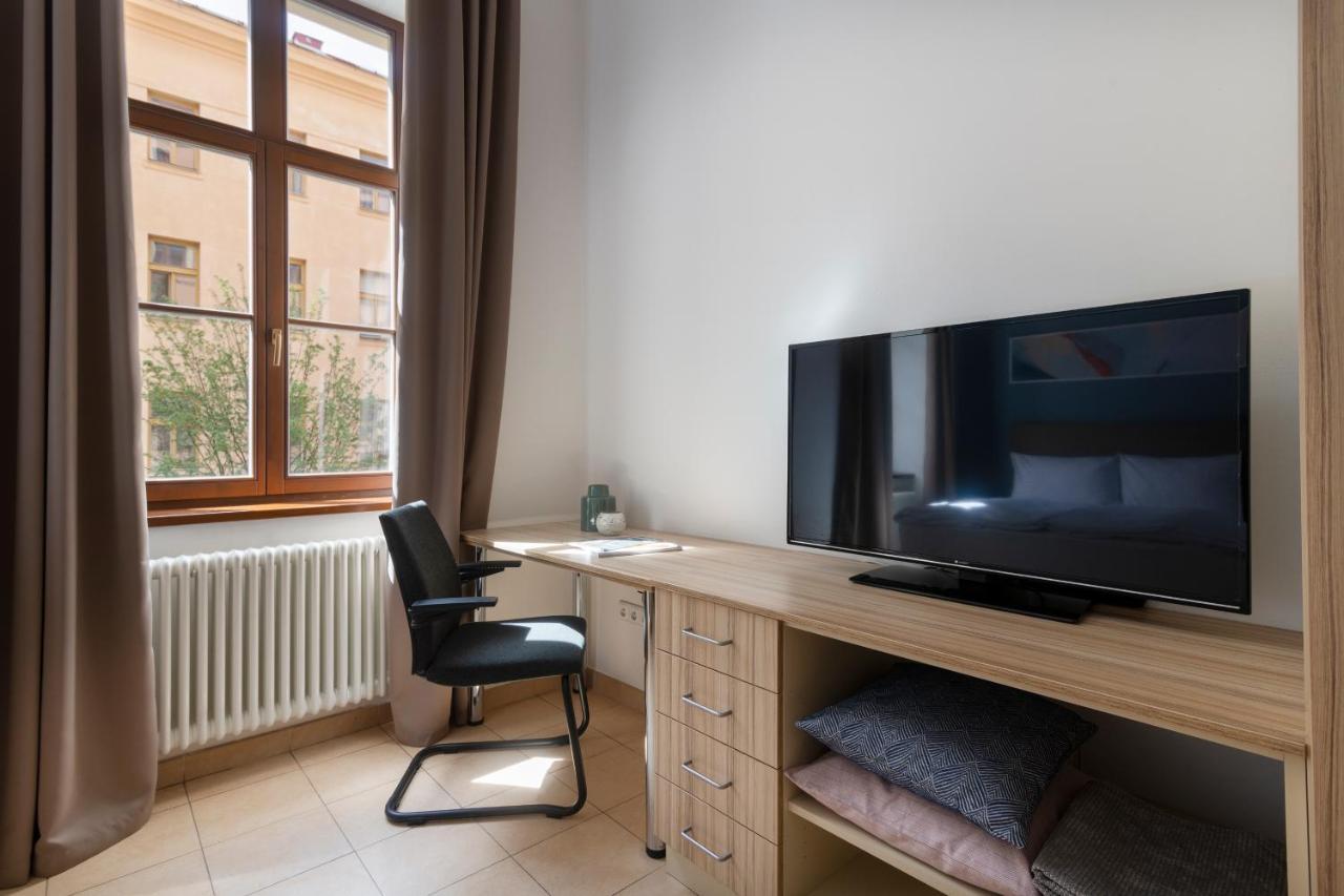 Bohemian Dreams Apartments And Suites By Dwellfort Πράγα Εξωτερικό φωτογραφία