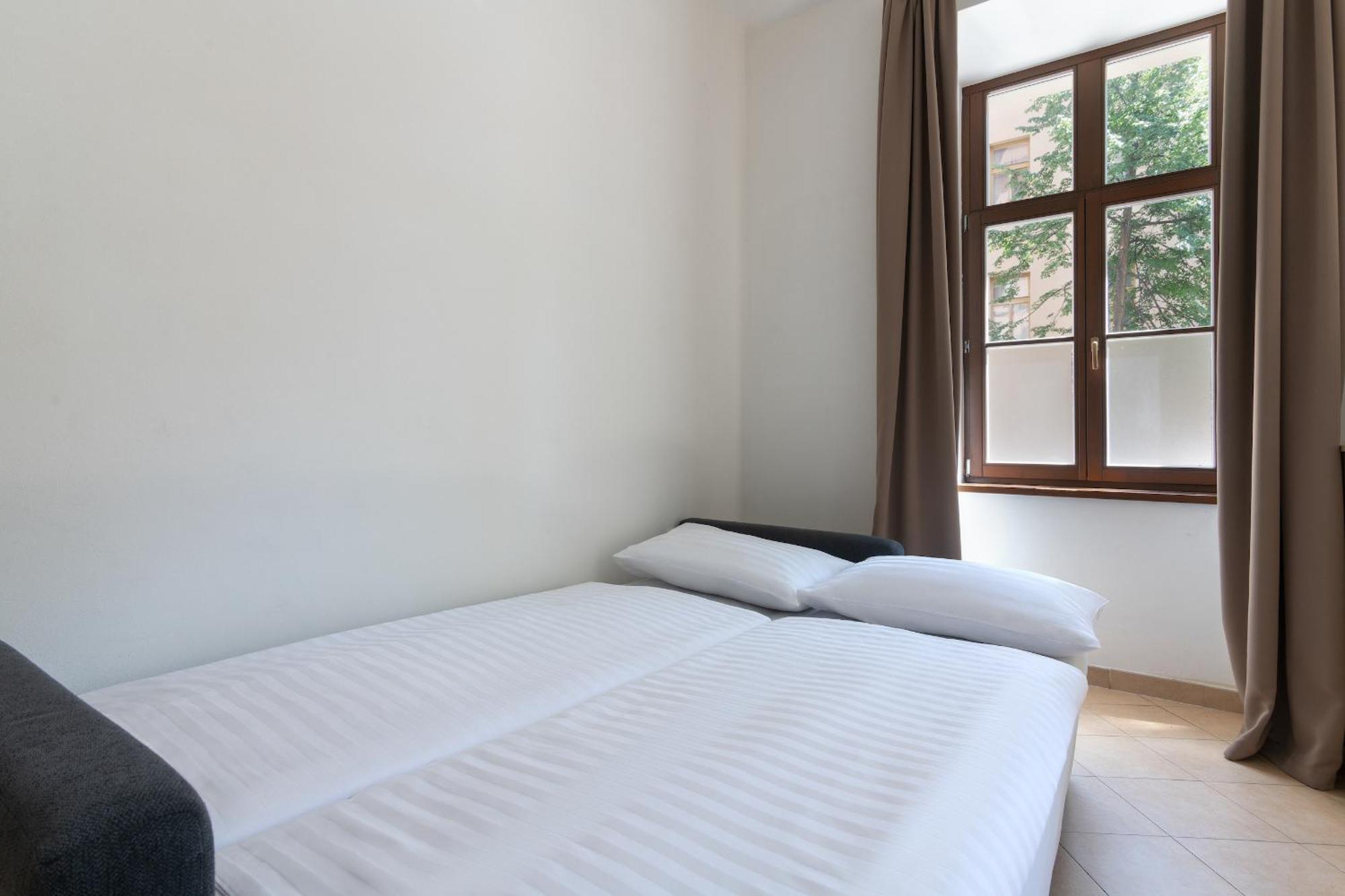 Bohemian Dreams Apartments And Suites By Dwellfort Πράγα Δωμάτιο φωτογραφία